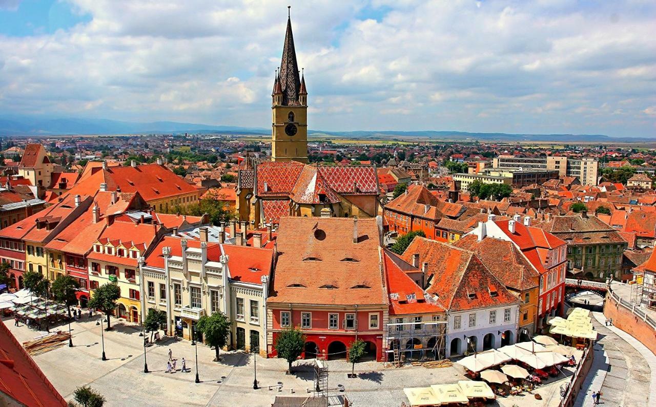 Apartment Queen Sibiu Exterior photo